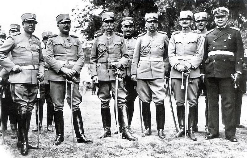 generali_i_admirali_kraljevine_jugoslavije.jpg generali_i_admirali_kraljevine_jugoslavije.jpg